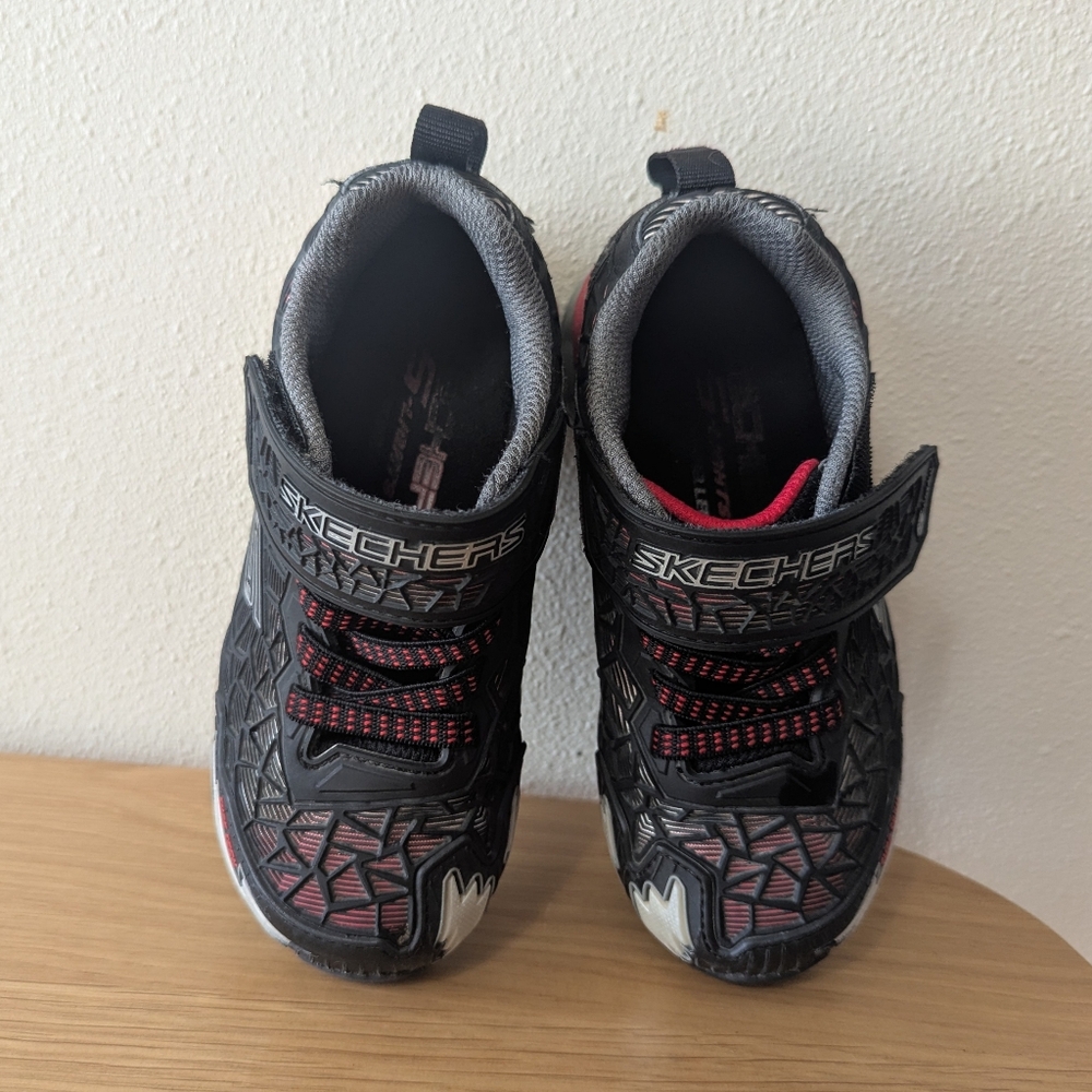 Skechers Light Up Shoes - Picture 5 of 7